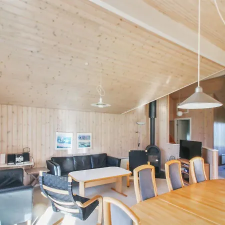 Fredrike Holiday home Vester Somarken