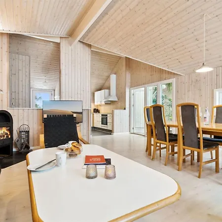 Σπίτι διακοπών Fredrike - 500m From The Sea By Interhome